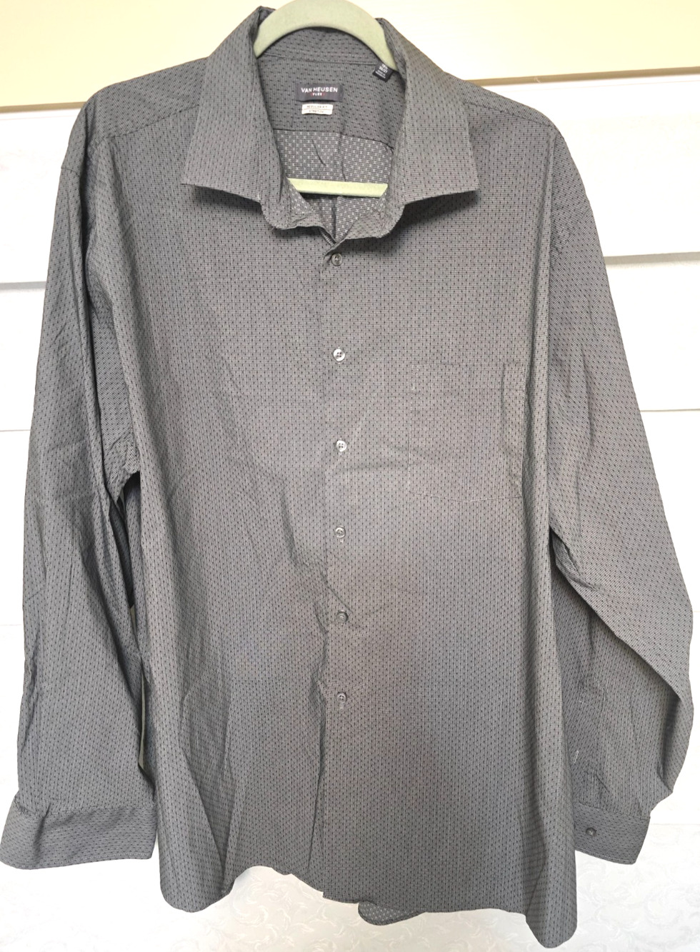 Van Heusen Flex Dress Shirt Mens XXL 18.5 36/37 Gray Black Stretch Regular Fit